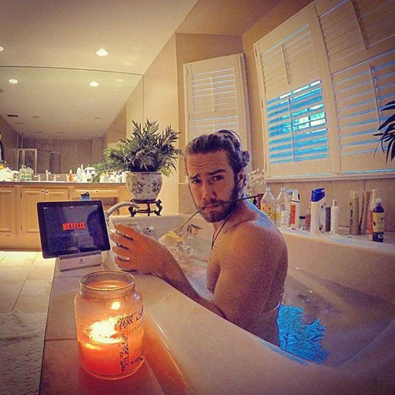 ‘Bros Being Basic’ Instagram account is the most hilarious thing you’ll see all day